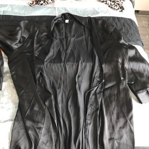 Gilligan O’Malley black silk robe